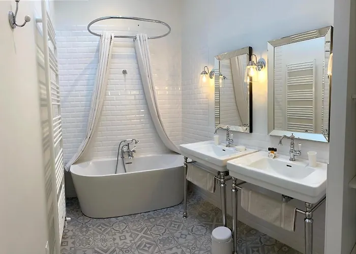 Chateau Gassies بيت للعطل